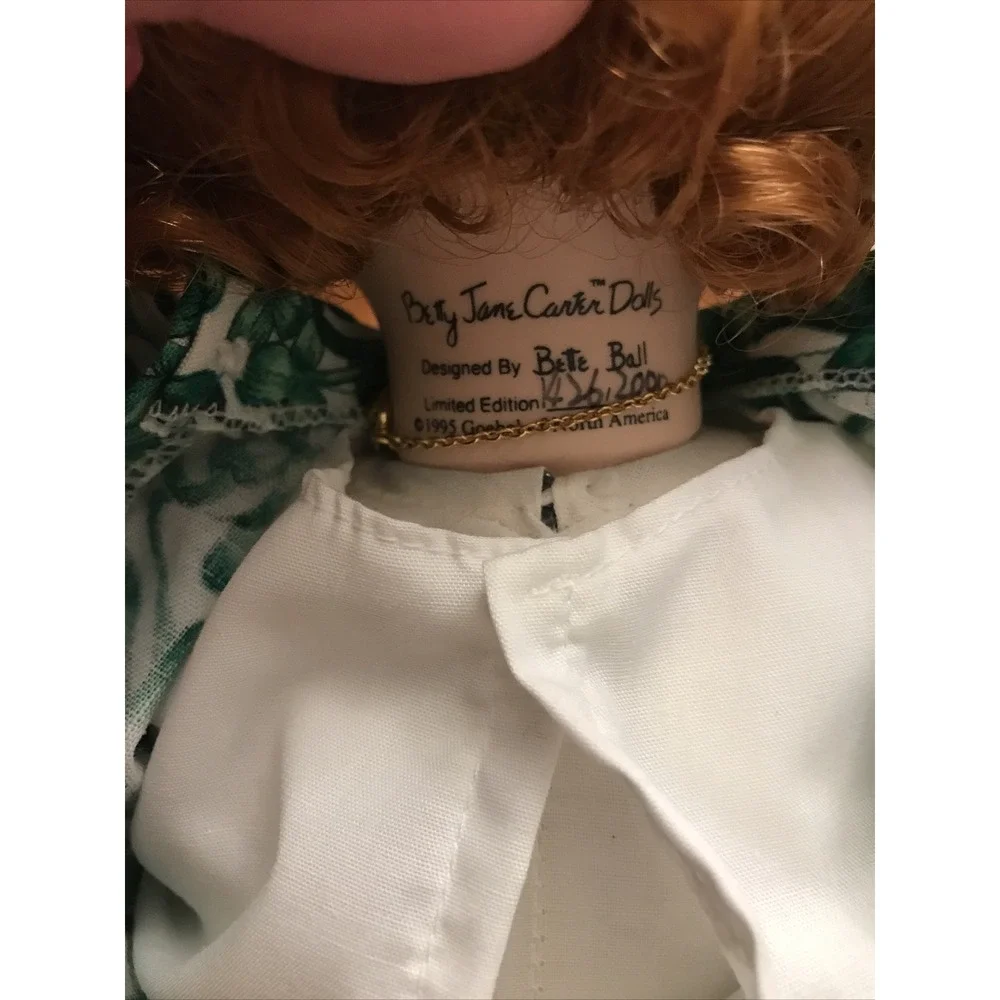Betty Jane Carter Doll Goebel‎ 1995 1426/2000 St Patrick’s day clovers Irish